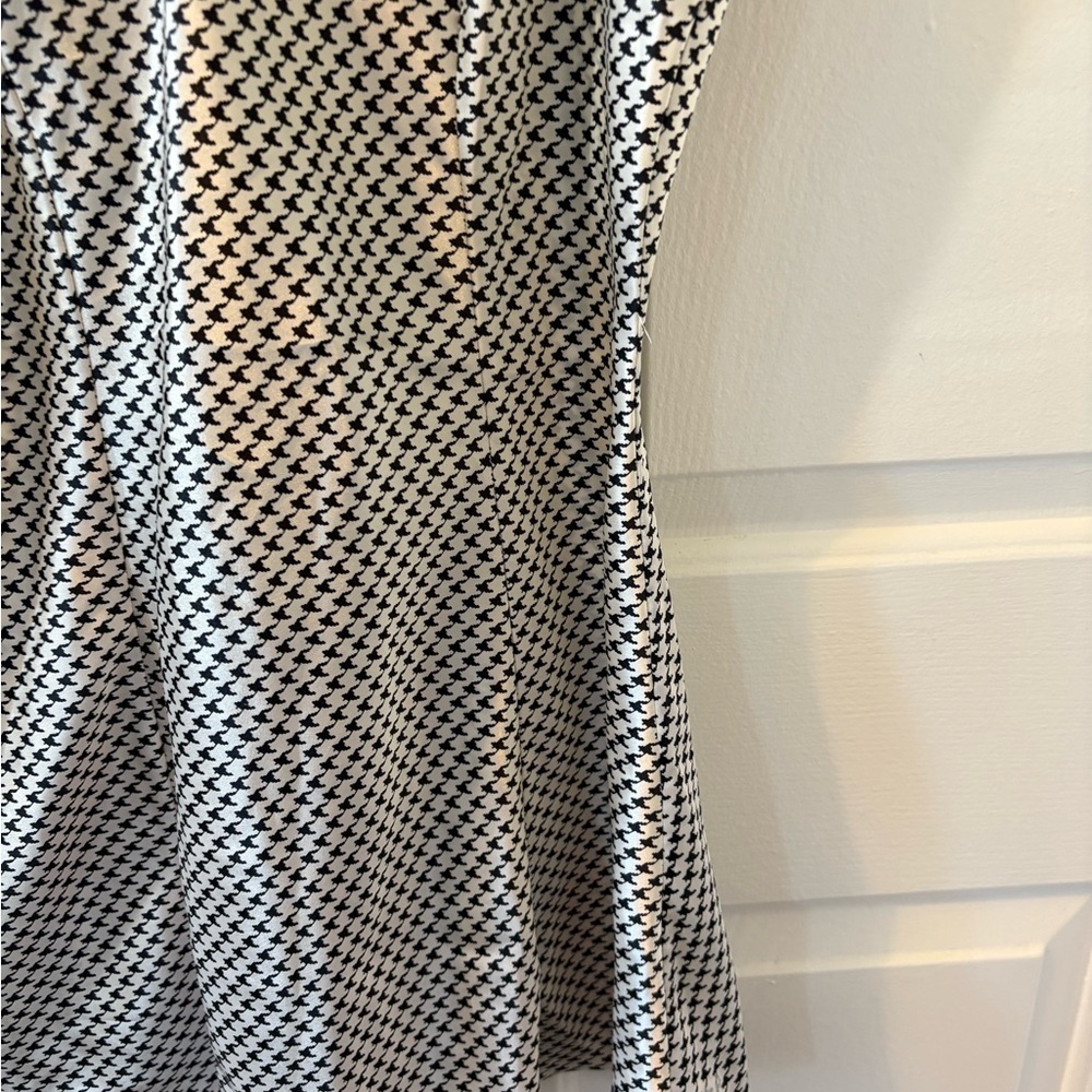 Victoria's Secret Black and White Houndstooth Dress - Picture 5 of 11
